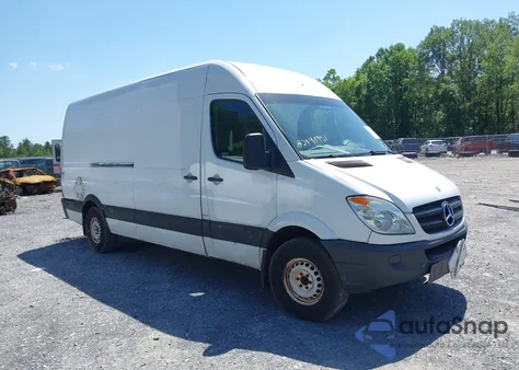 2012 Mercedes-Benz Sprinter 2500 High Roof из США, поврежденный, VIN WD3PE8CB9C5675472